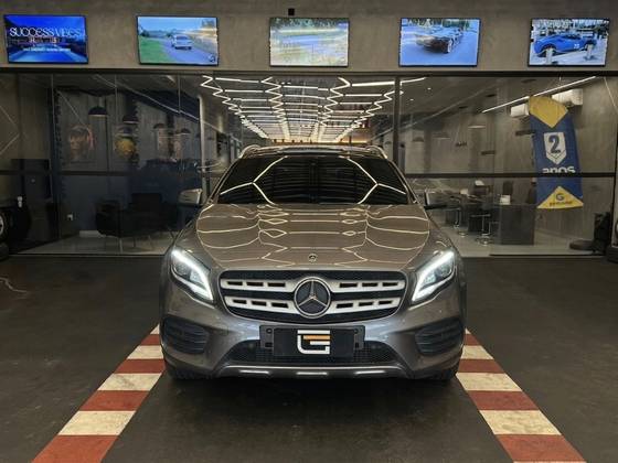 MERCEDES-BENZ GLA 250 2.0 CGI GASOLINA SPORT 7G-DCT MERCEDES-BENZ GLA 250 2.0 CGI GASOLINA SPORT 7G-DCT